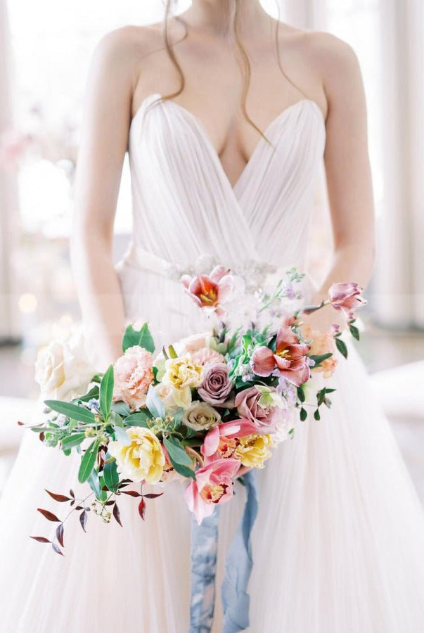 Sweetheart Backless Tulle Wedding Dress with Flower Beaded Belt