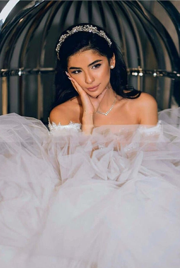 Sleeveless Beading Off-the-Shoulder Ball Gown Wedding Dress with Train