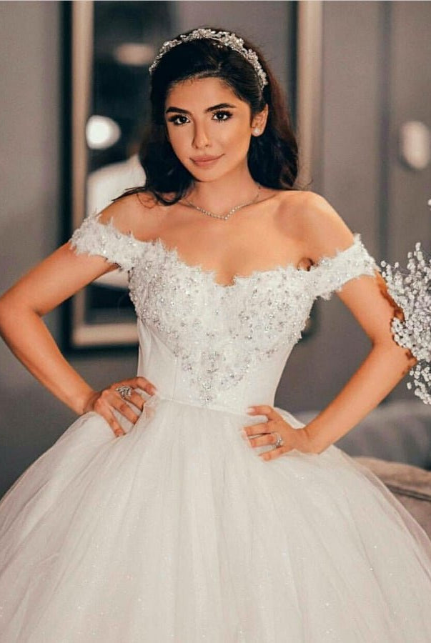 Sleeveless Beading Off-the-Shoulder Ball Gown Wedding Dress with Train