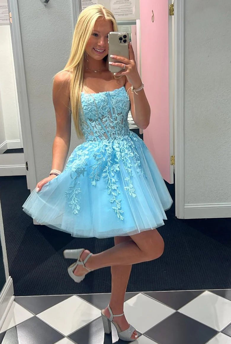 Petunia |A-Line Tulle Lace Homecoming Dress with Appliques