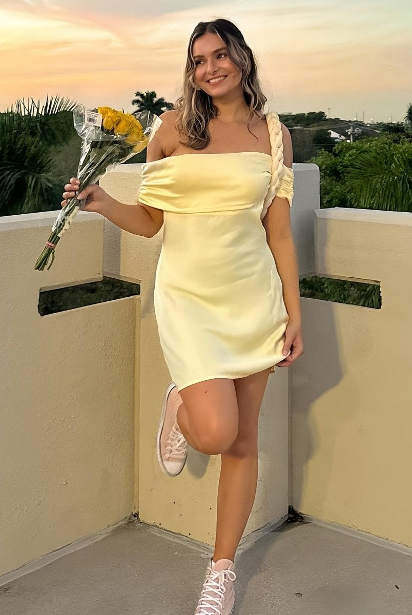 Blyndie | Yellow - Off The Shoulder Satin A Line Homecoming Dress