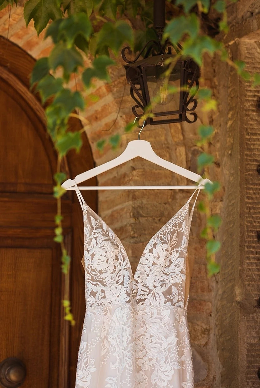 Bohemian Full Body Lace Mermaid Sexy Hip Wrap Wedding Dress Spaghetti Straps with Backless