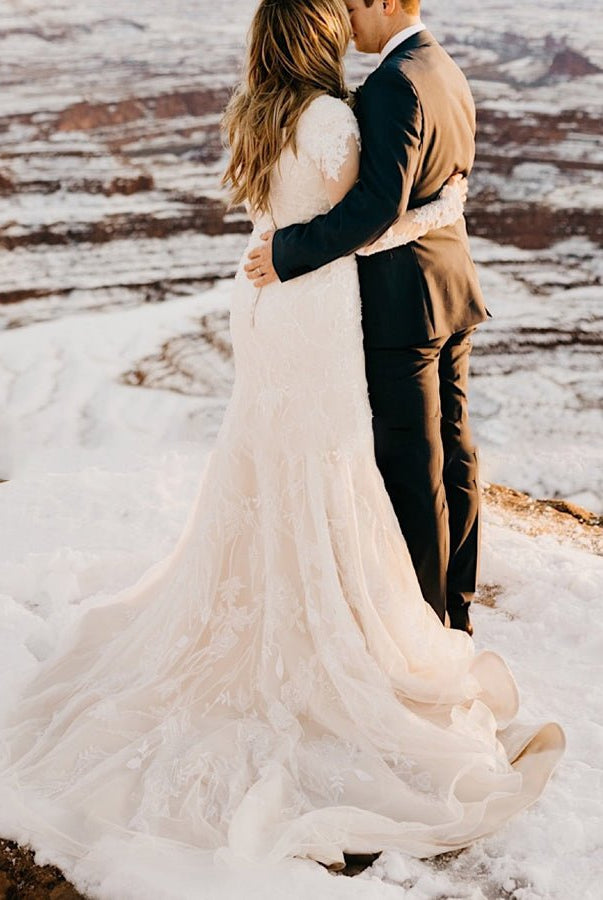 Gorgeous Boho Lace Long-Sleeves Mermaid Appliques Wedding Dress