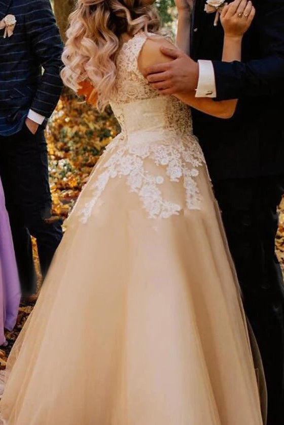 Champagne Corset Lace Appliques Tulle Wedding Dresses Floor Length Without Train - KissProm