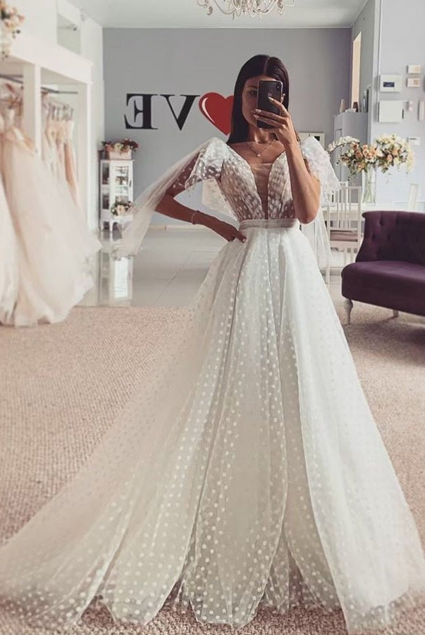 Classic White Point V-Neck Long Tulle White Wedding Dress