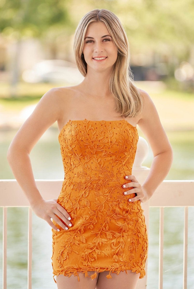 Damaris | Pink Tight Short Lace Homecoming Dress with Appliques - KissProm