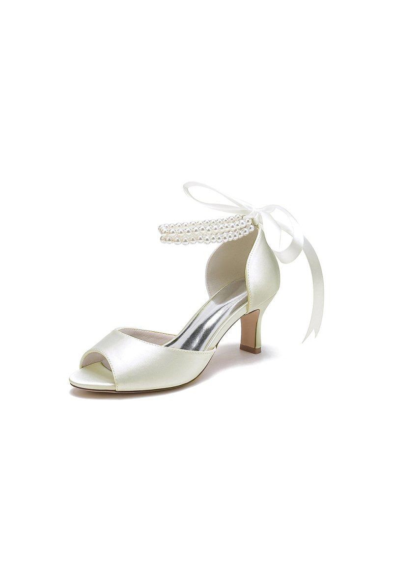 Chic White Satin Heels Featuring a Pearl-Embellished Bow