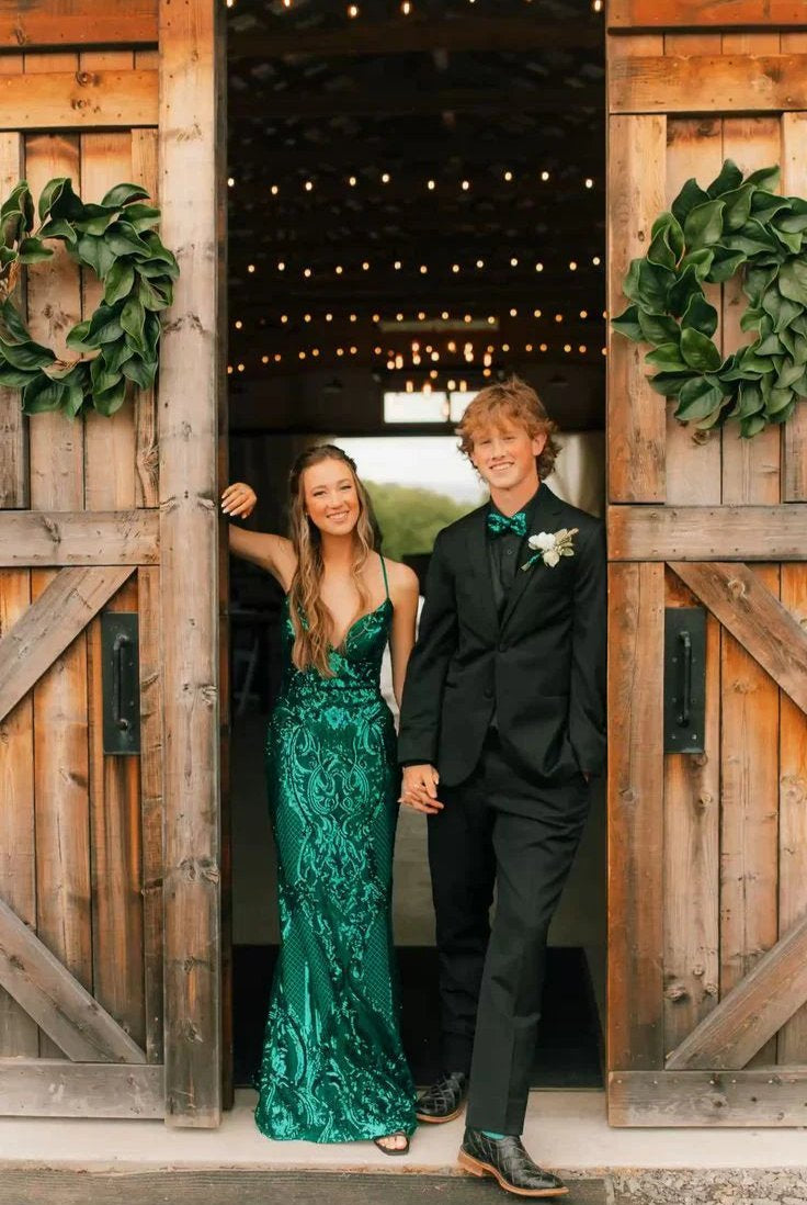 Dominic | Charming Mermaid V Neck Green Sequins Lace Long Prom Dress with Lace-up