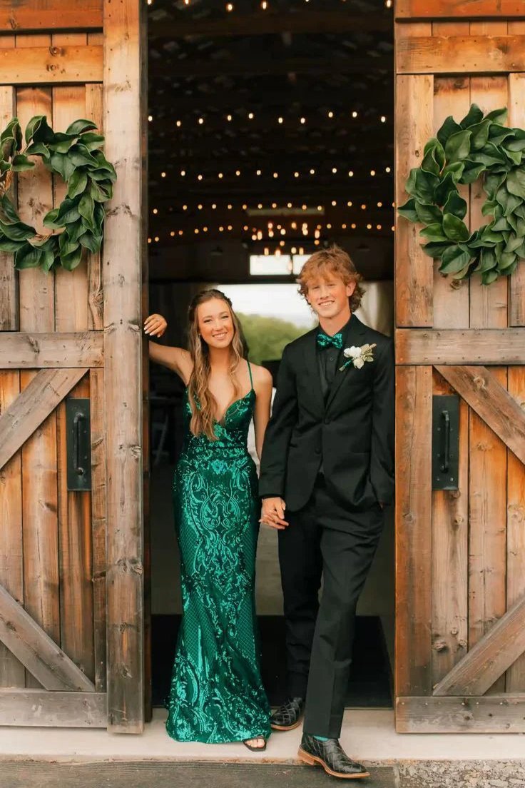 Dominic | Charming Mermaid V Neck Green Sequins Lace Long Prom Dress with Lace-up