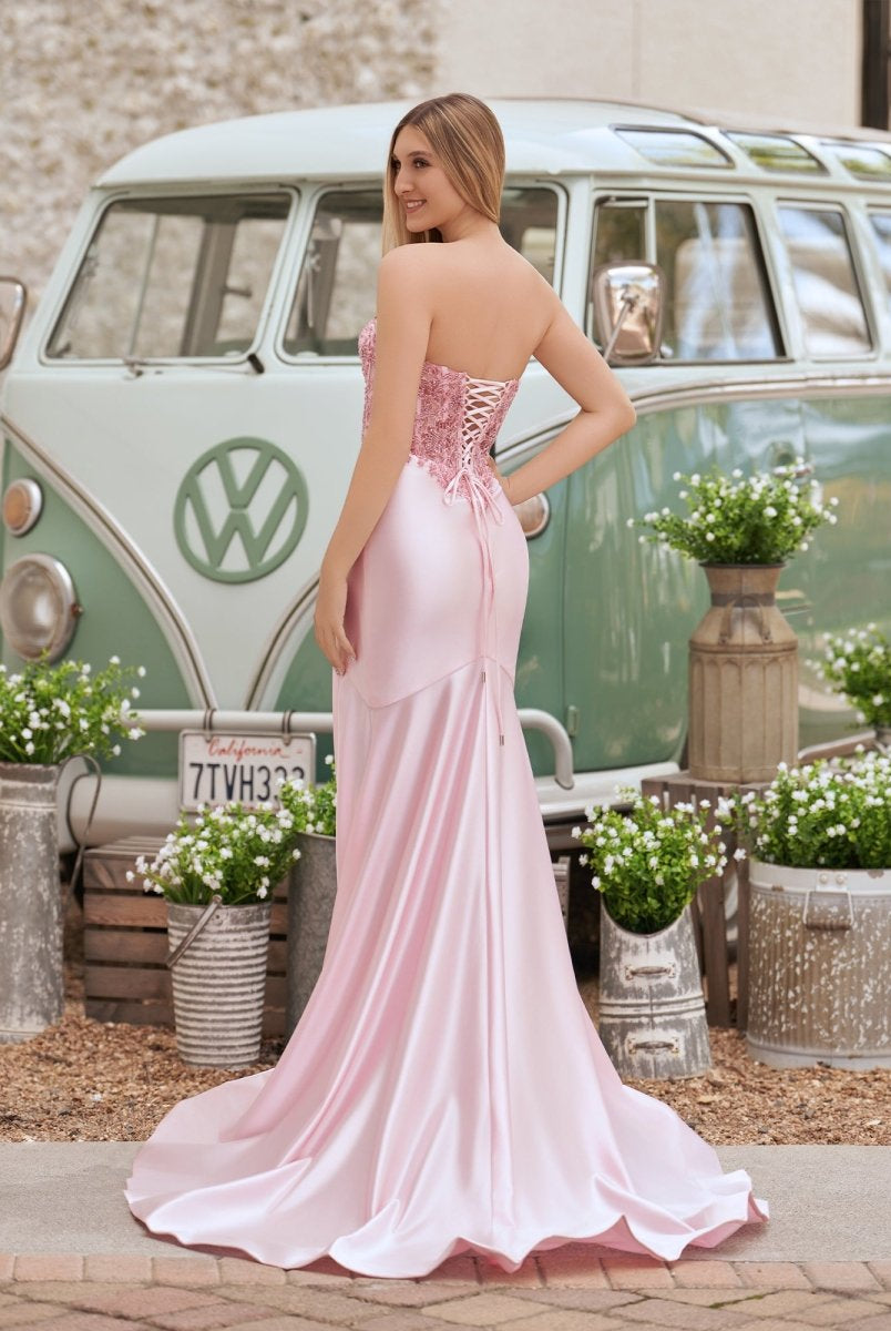 Donya | Mermaid Sweetheart Lace Satin Black Prom Dress with Slit