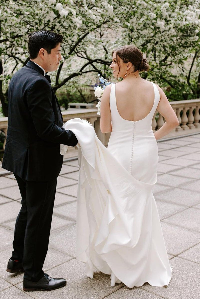 Mermaid Square Neck White Satin Wedding Dresses