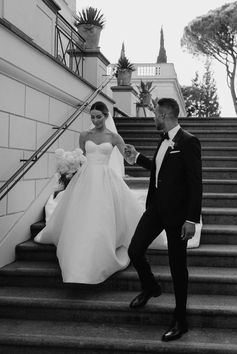 Ball Gown Sweetheart Satin Wedding Dresses