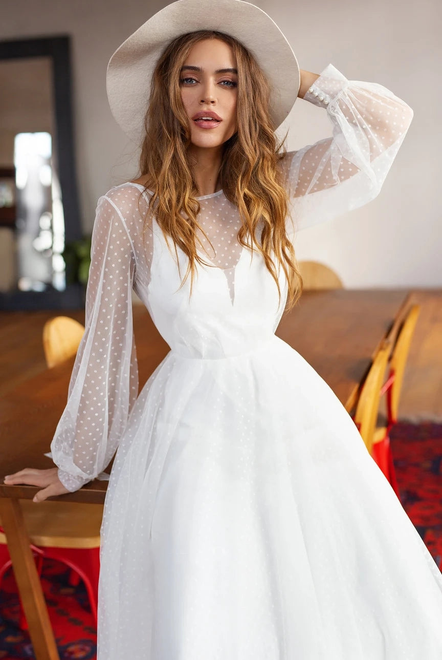 Elegant A Line Chiffon Bateau Long Sleeve Wedding Dress with Beading