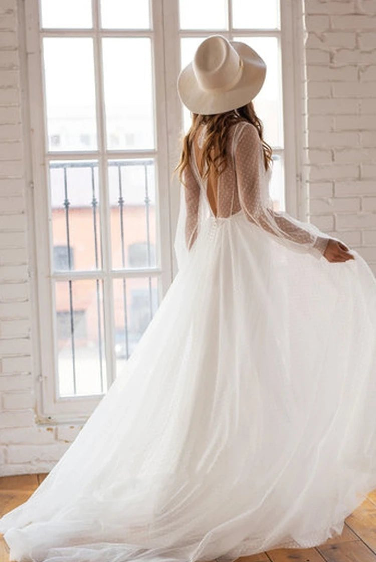 Elegant A Line Chiffon Bateau Long Sleeve Wedding Dress with Beading