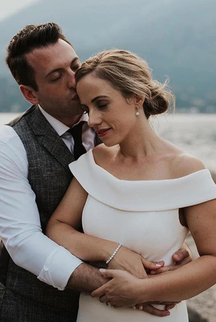 Elegant Chiffon Off-the-shoulder Keyhole Back Bridal Gown with Court Train