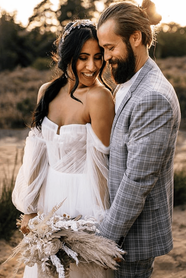 Elegant Flowy Tulle Off the Shoulder Long Sleeve Boho Wedding Bridal Gowns