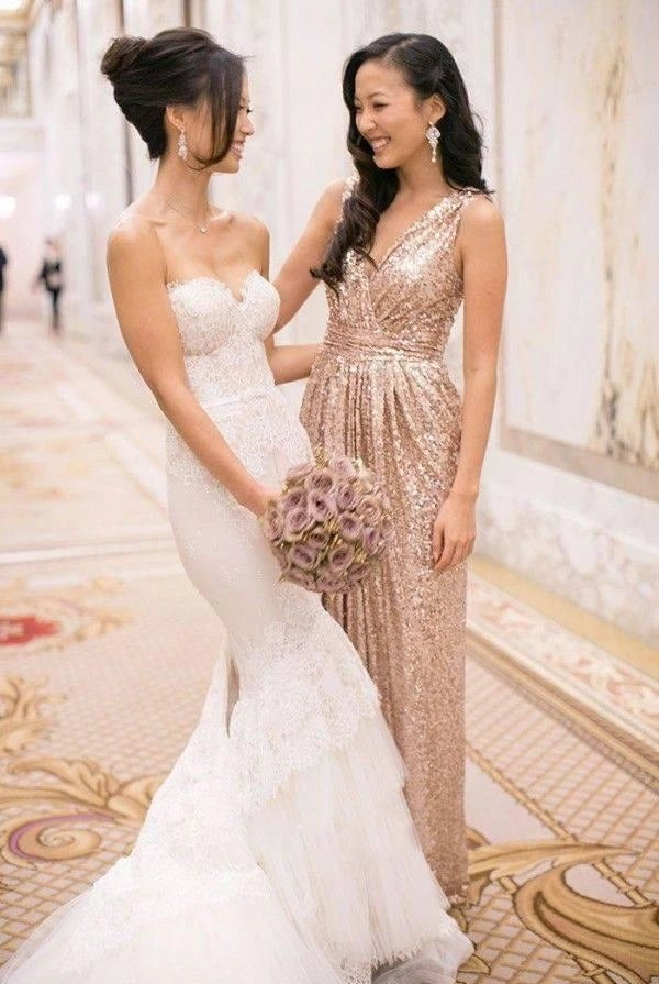 Elegant Sweetheart Sleeveless Mermaid Wedding Dress With Lace Appliques