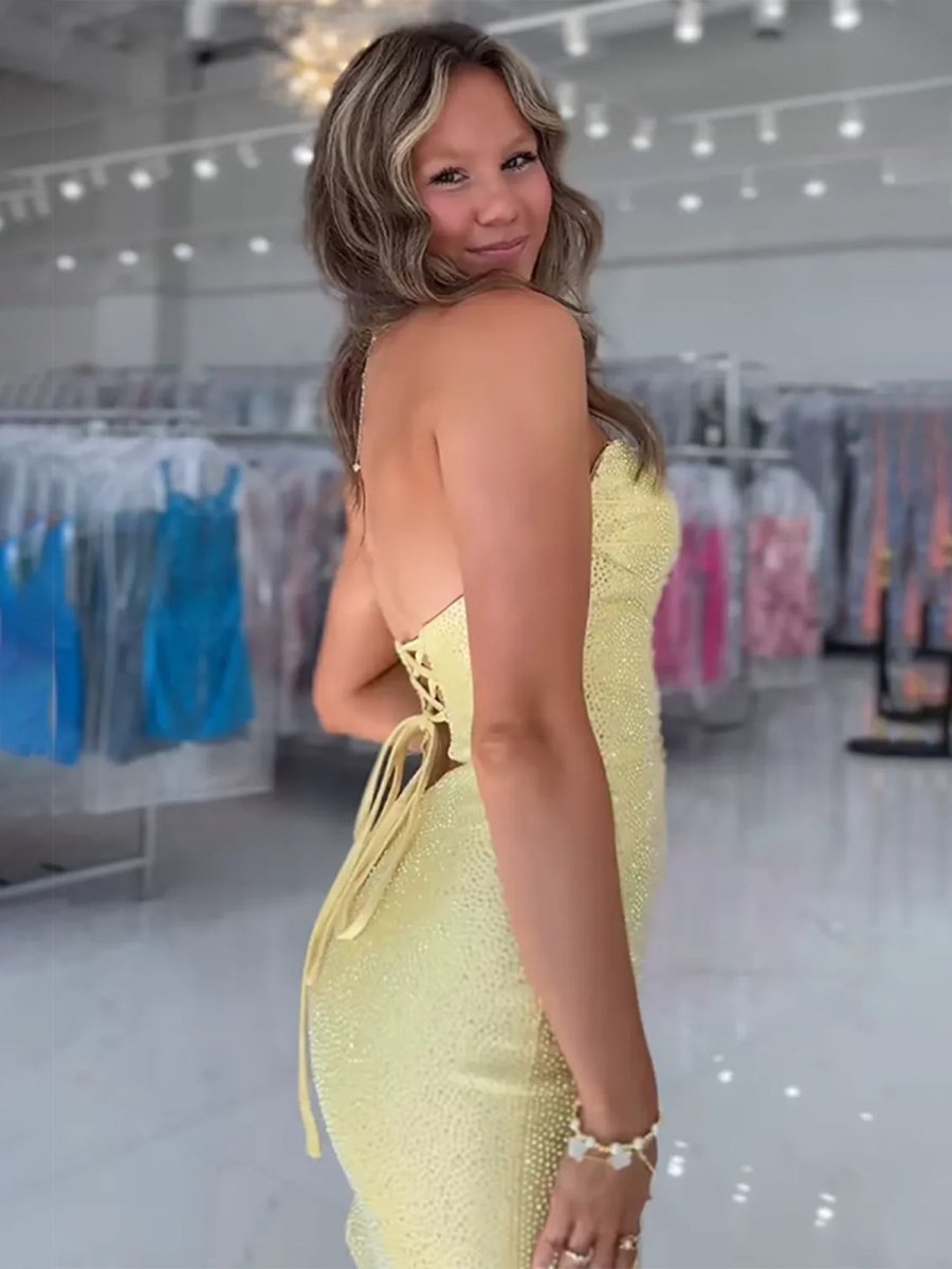 Eos | Yellow - Sheath Sweetheart Sequined Cut Out Short Homecoming Dresses