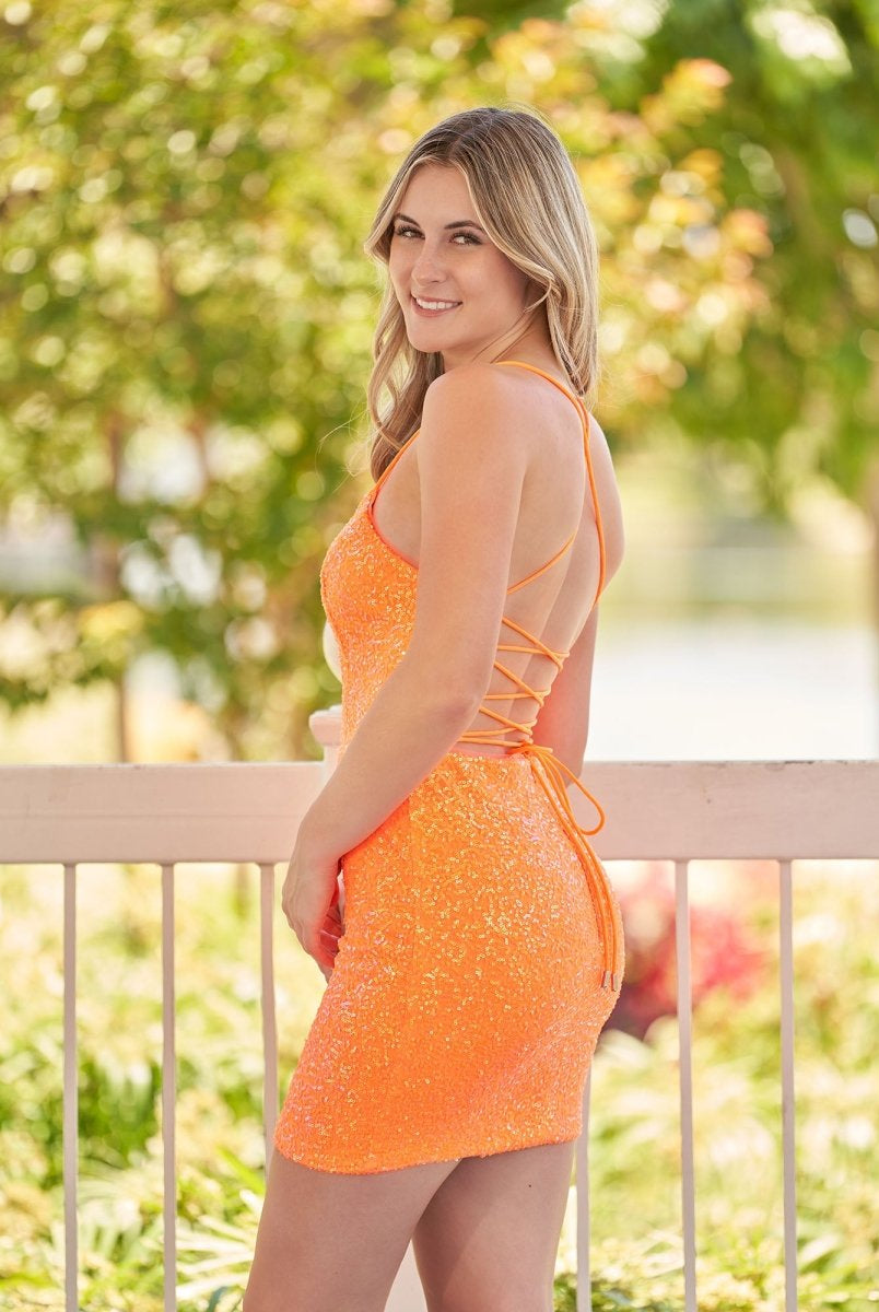 Dawn | Bodycon Short Orange Scoop Neck Sequins Homecoming Dress
