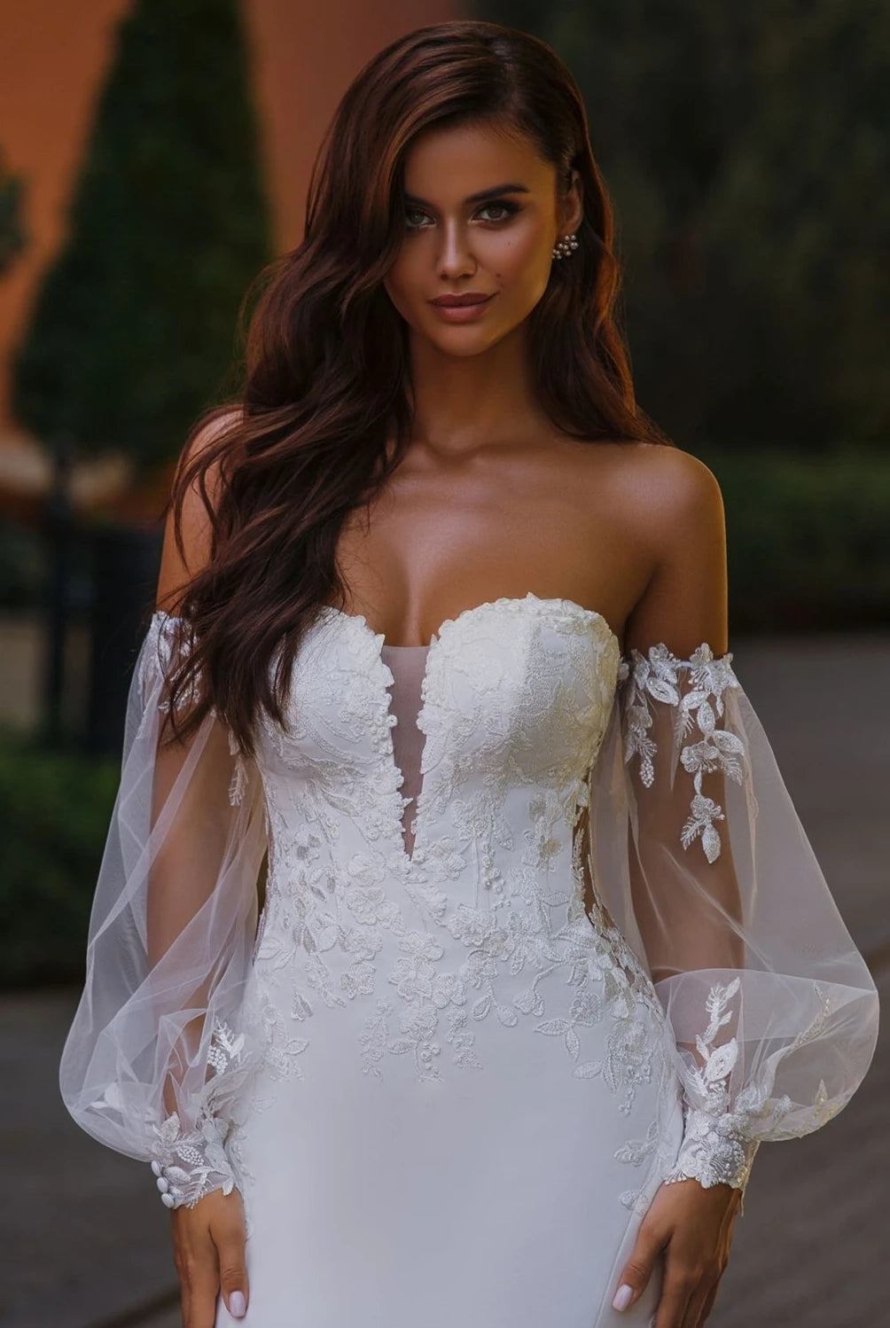 Ramina | Ethereal Mermaid Plunging Neck Chiffon Tulle Wedding Dress with Appliques