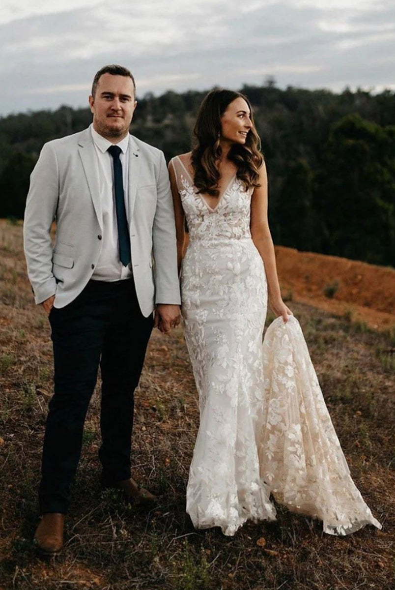 Floral Lace Appliques V Neck Sleeveless Mermaid Boho Wedding Dresses - KissProm