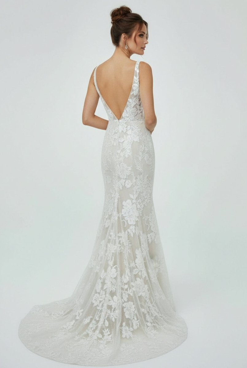 Floral Lace Appliques V Neck Sleeveless Mermaid Boho Wedding Dresses - KissProm