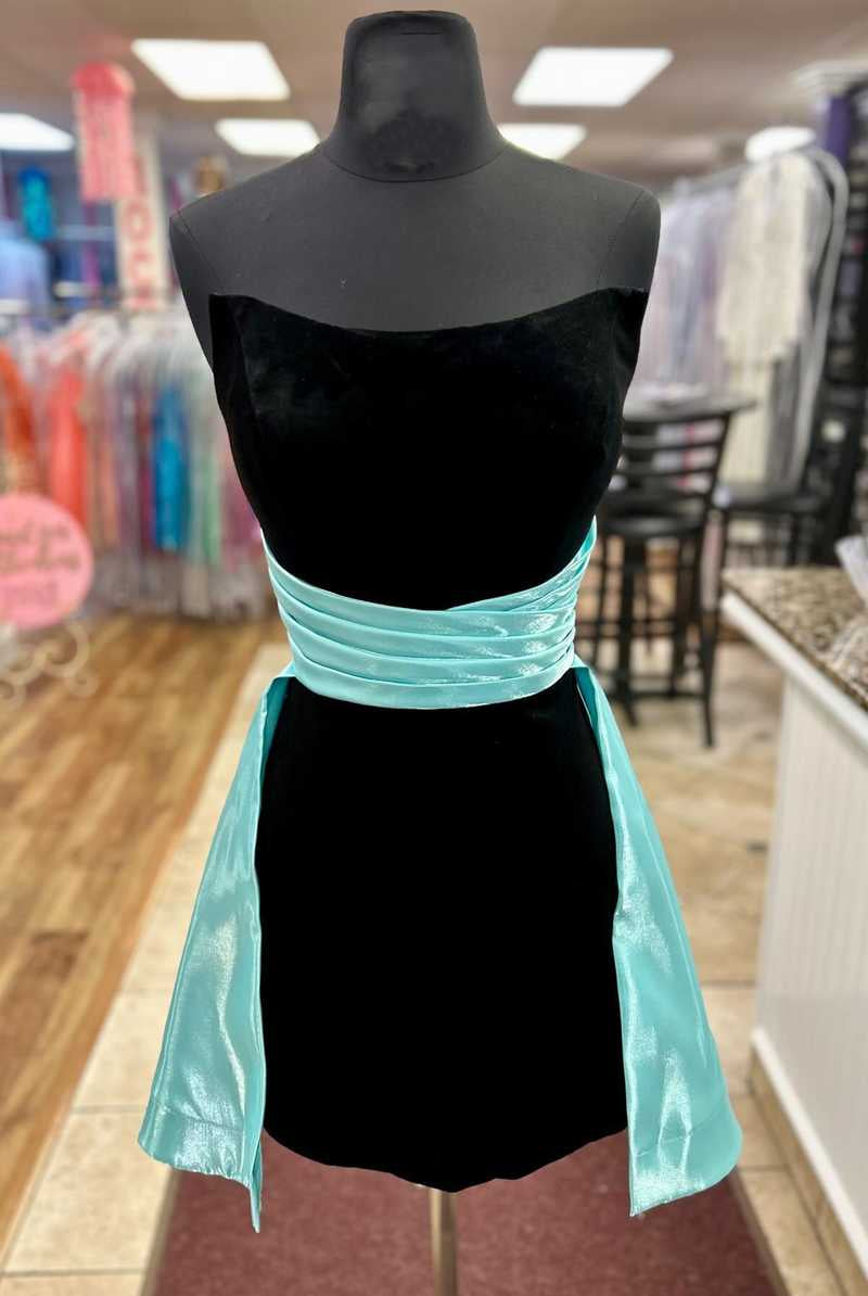 Perry | Aqua - Strapless Velvet Homecoming Dress with Train