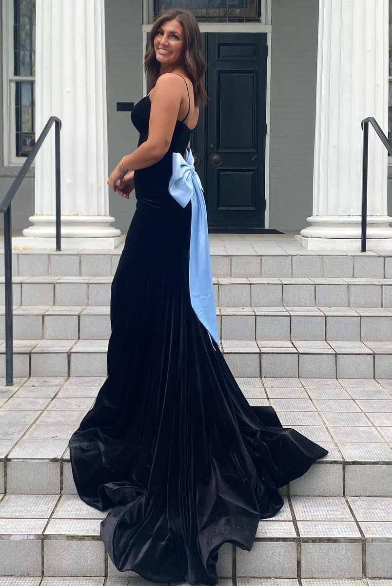 Jesai | Elegant Mermaid V - Neck Spaghetti Straps Velvet Formal Prom Dress with Bow - KissProm