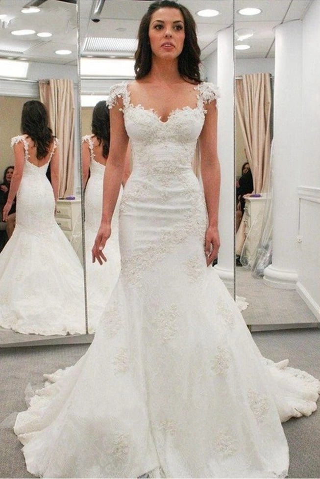 Lace Applique Strap Pleated Lace Gown With Open Back Style