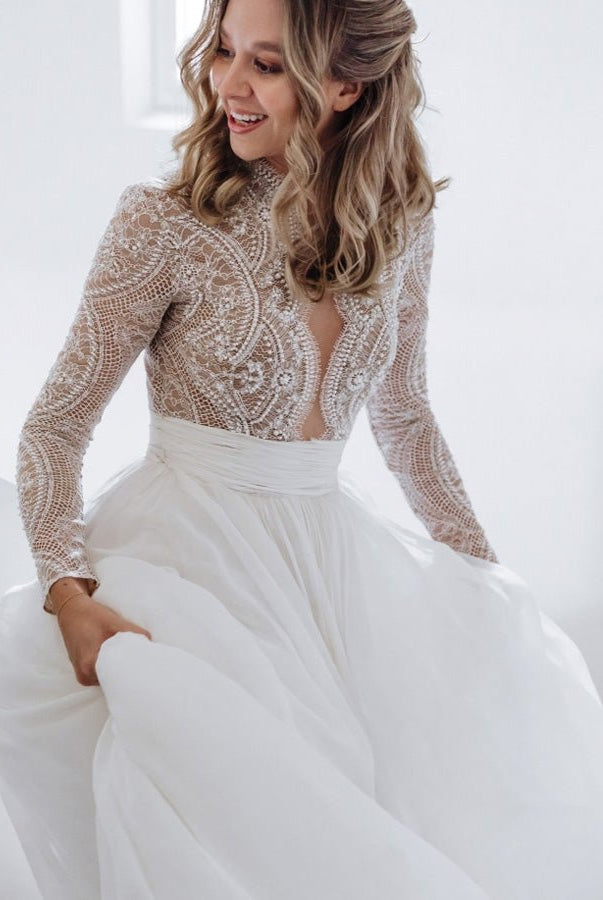 Luxurious Lace Beading Long Sleeves A-Line Pleated Tulle Wedding Dresses