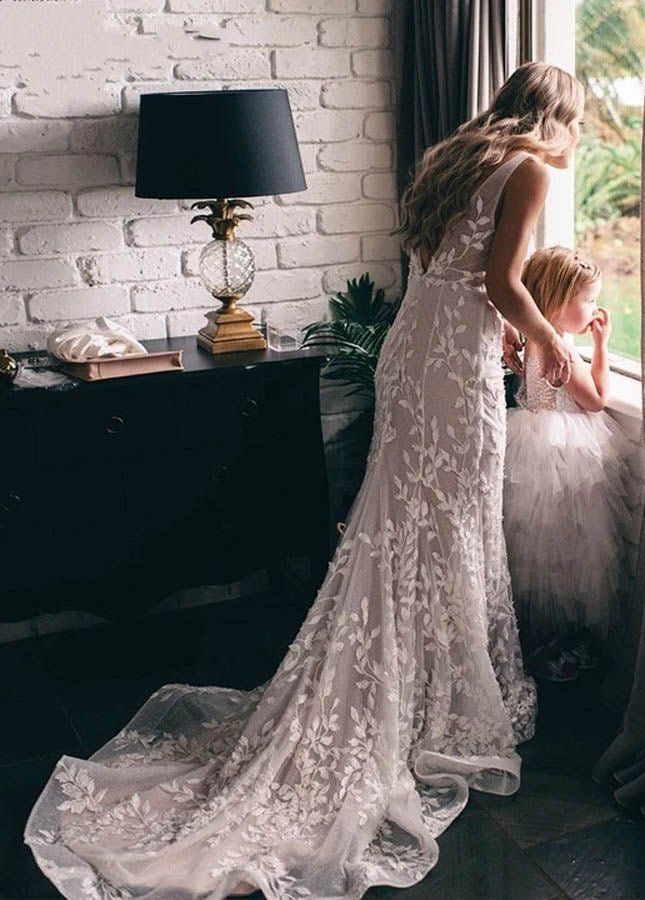 Leaf Lace Appliques Mermaid V-Neck Backless Long Women Wedding Bridal Dresses