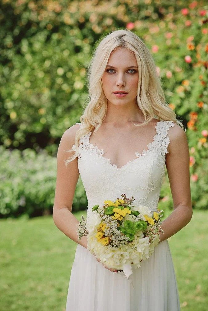 Long Chiffon Lace Weddig Dress With Beading Flower