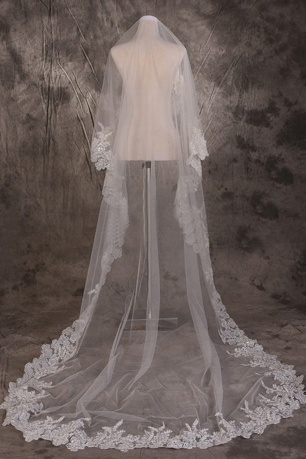 Vintage One Tier Lace Edge With Tulle Wedding Veil - KissProm