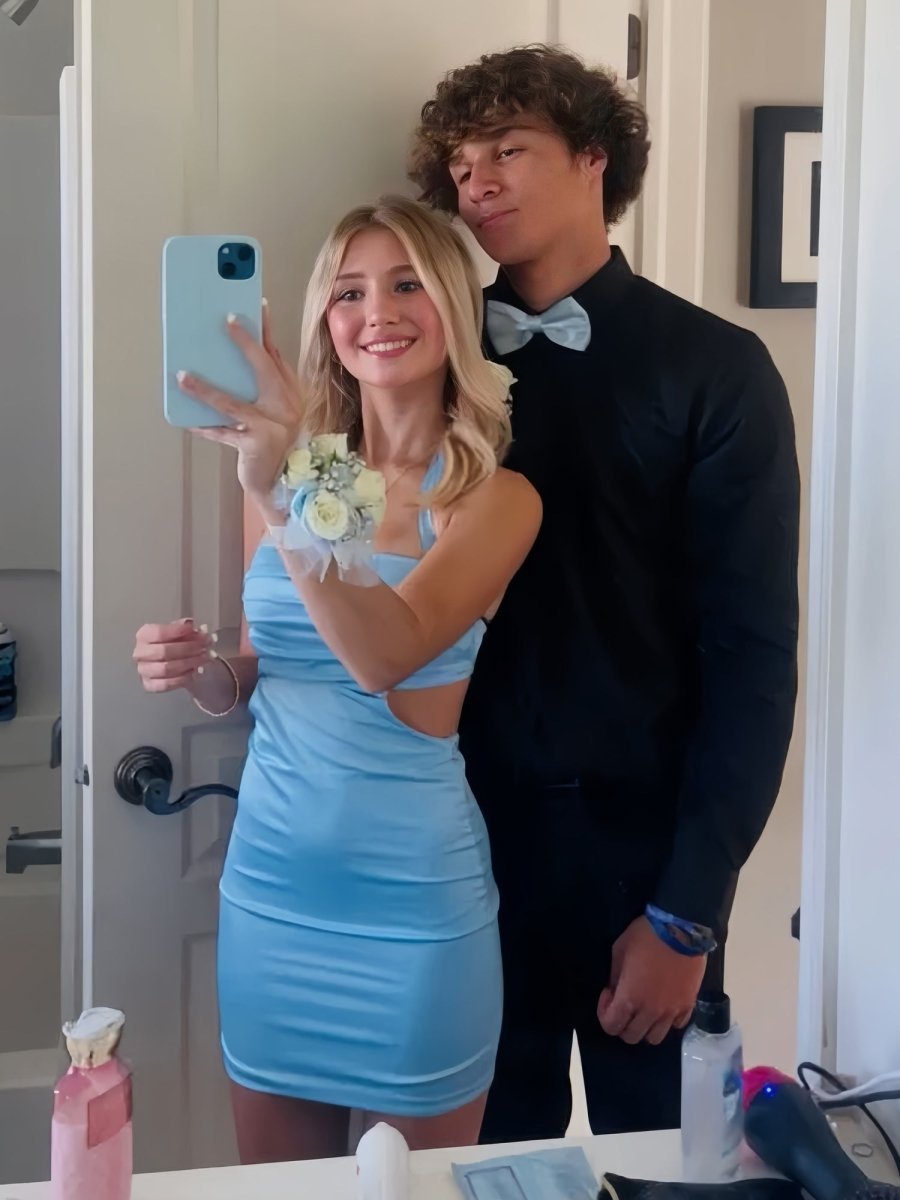 Mariangel | Sky Blue - Straps Cutout Tight Short Homecoming Dress