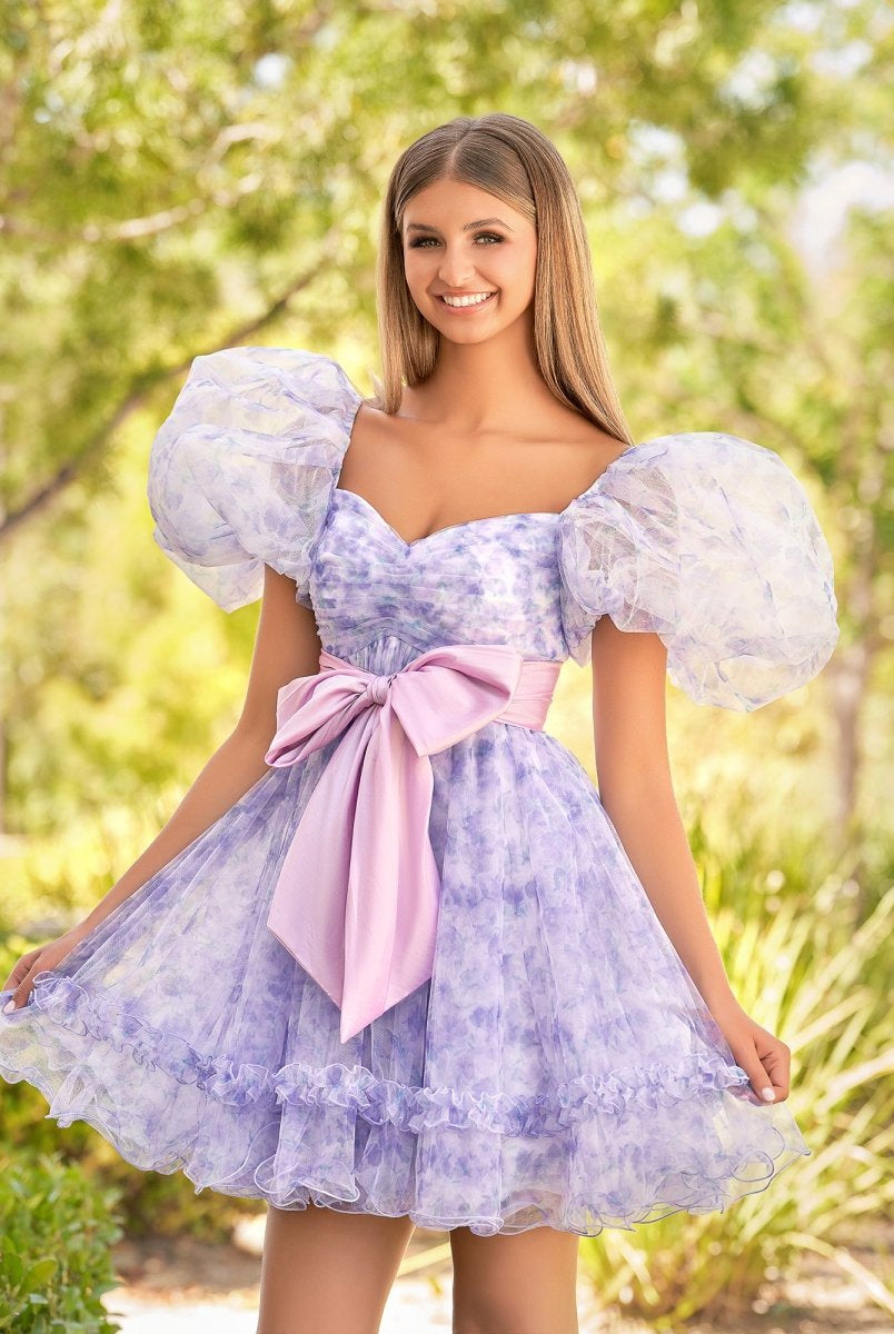Meliora | A - Line Sweetheart Lavender Short Homecoming Dress With Puff Sleeves - KissProm