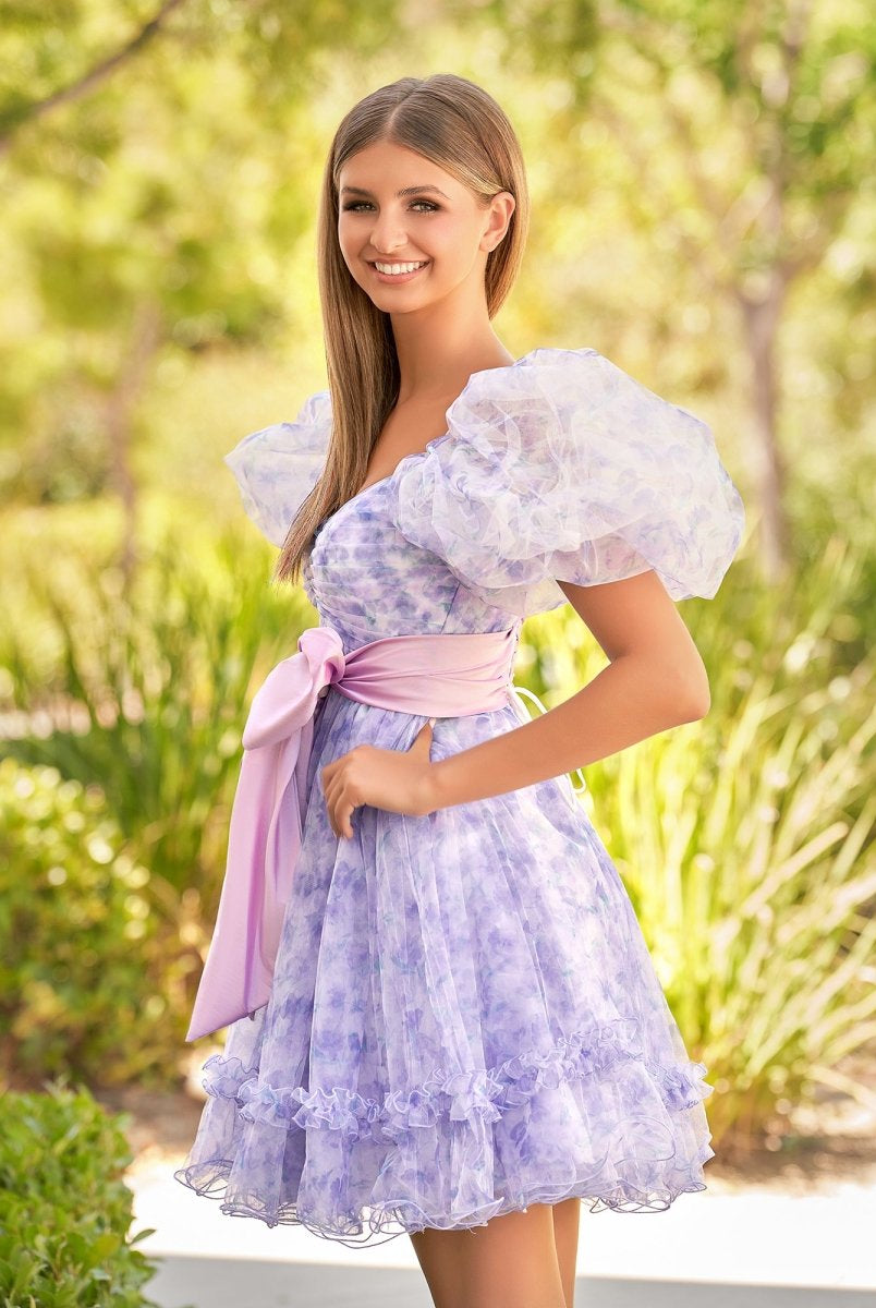Meliora | A - Line Sweetheart Lavender Short Homecoming Dress With Puff Sleeves - KissProm