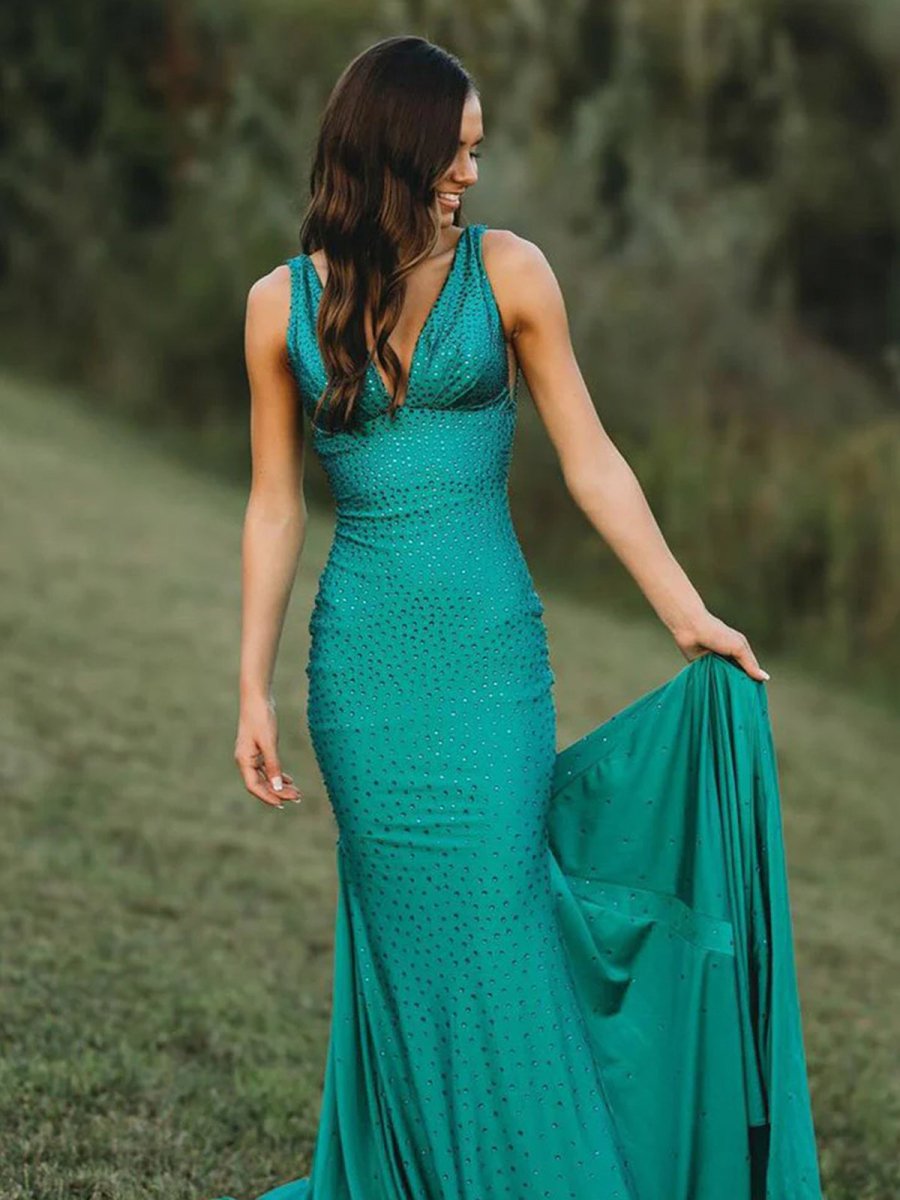 Molly | Mermaid Deep V-Neck Beaded Satin Long Prom Dress