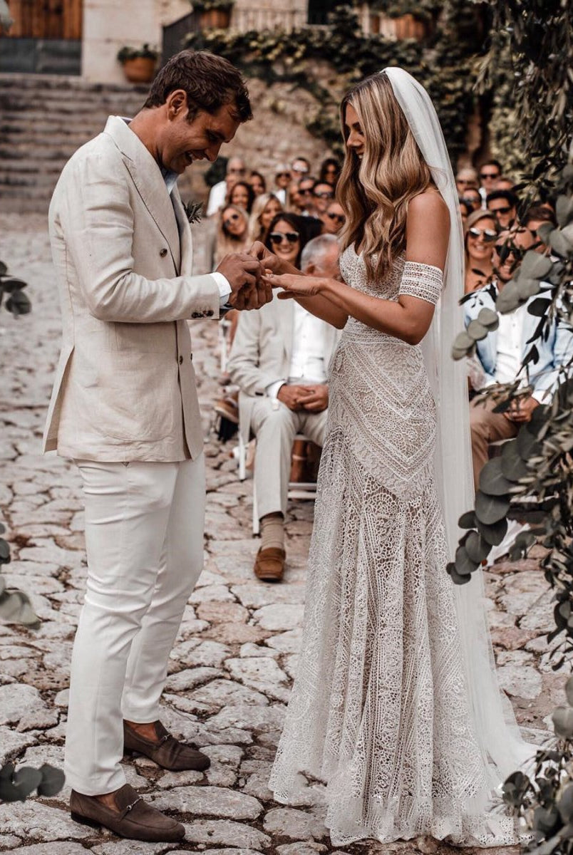 Mermaid Off-the-Shoulder Backless Ivory Lace Beach Wedding Dresses