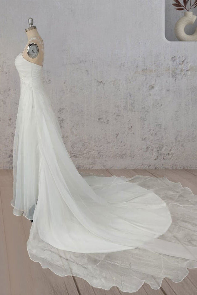 Mermaid Pearled Enchantment Lace Appliqued Wedding Dresses