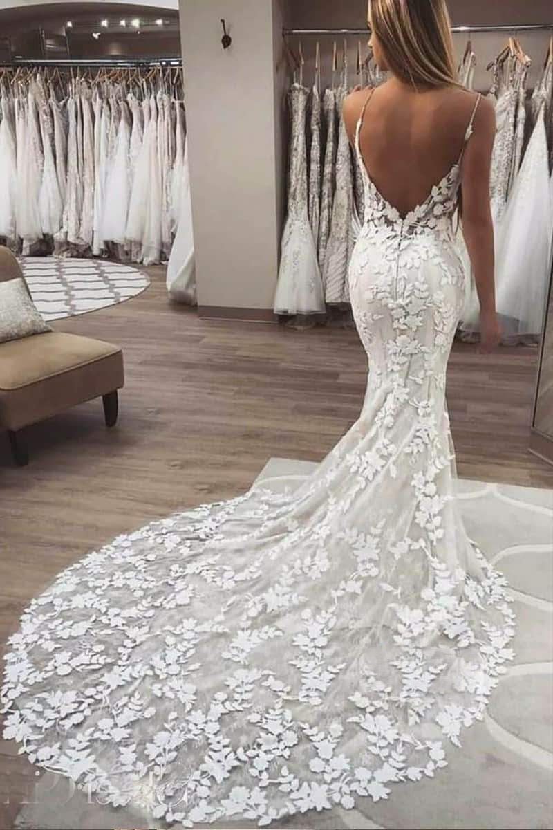 Monreal | Mermaid Spaghetti Straps V-neck Lace Wedding Dresses