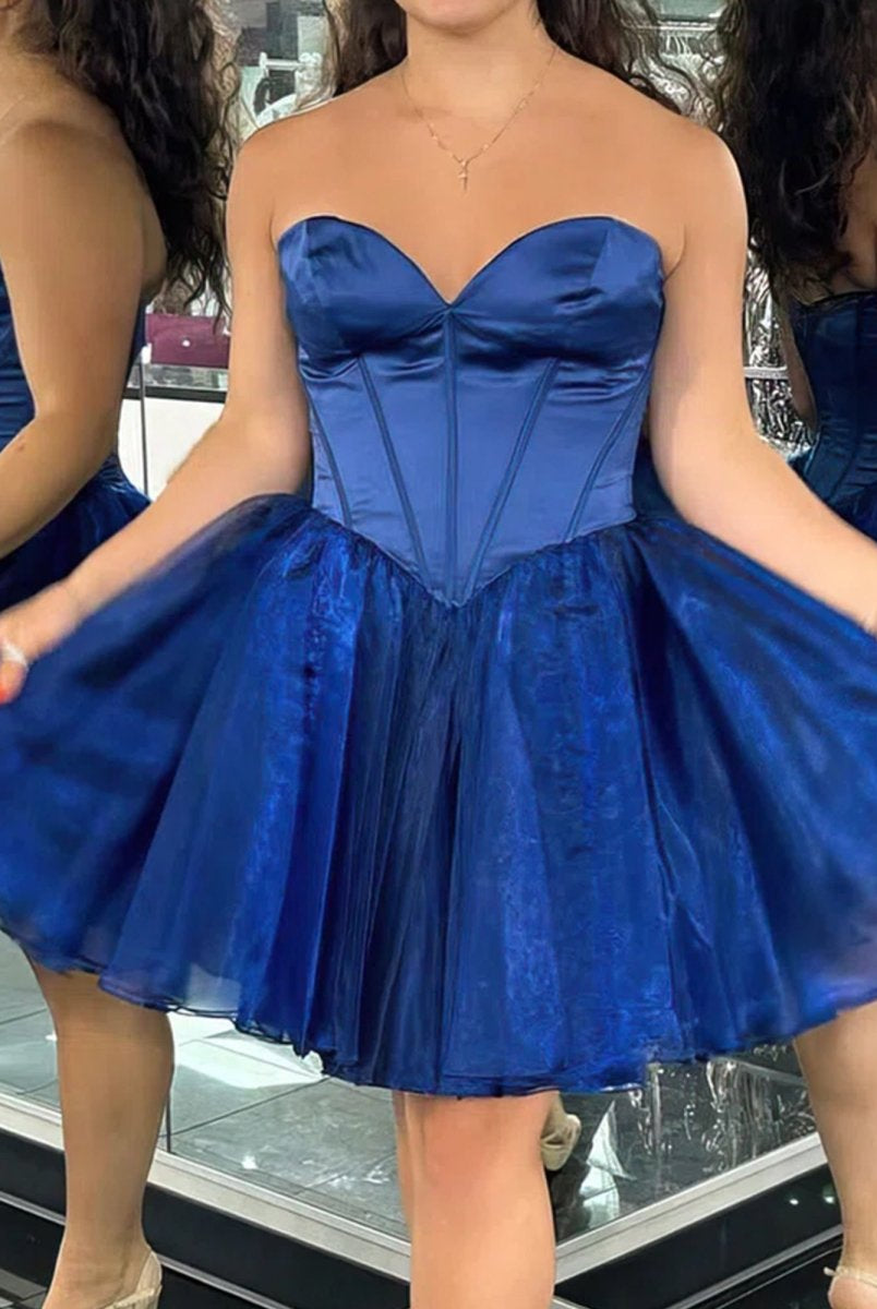 Mili | Navy Blue - A-line Sweetheart Satin Short Homecoming Dresses