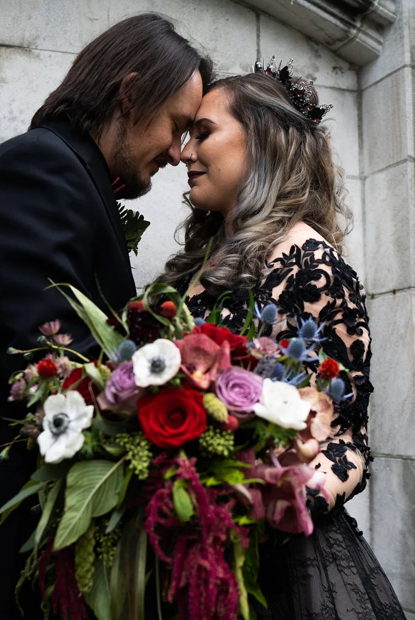 Modern Gothic Boho Lace Black Wedding Dress Vintage Unique A-Line Long Sleeve Bridal Gown with Court Train
