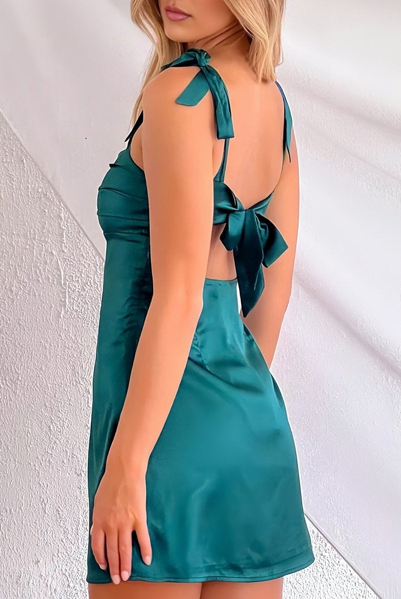 Myamee | Dark Green - Sheath Square Neck Satin Homecoming Dress with Bow Straps