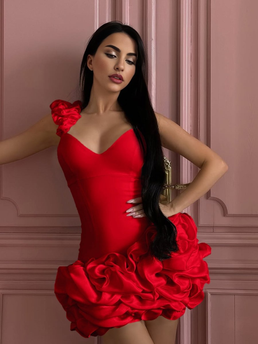 Nephele | Red - Sheath Spandex Ruched V Neck Homecoming Dresses with Ruffles