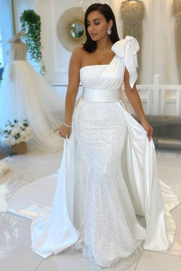 One Shoulder Mermaid Sleeveless Long Bridal Gowns With Overskirt