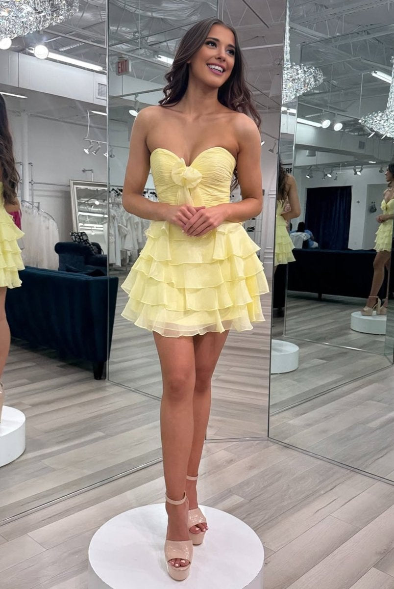 Orlaith | Yellow - A Line Chiffon Ruffles Sweetheart Short Homecoming Dresses with Bow