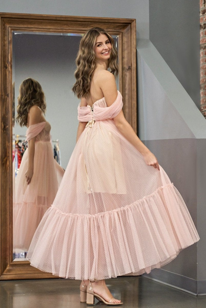 Nova | A-Line Rose Pink Tulle Sweetheart Tea-Length Prom Dress