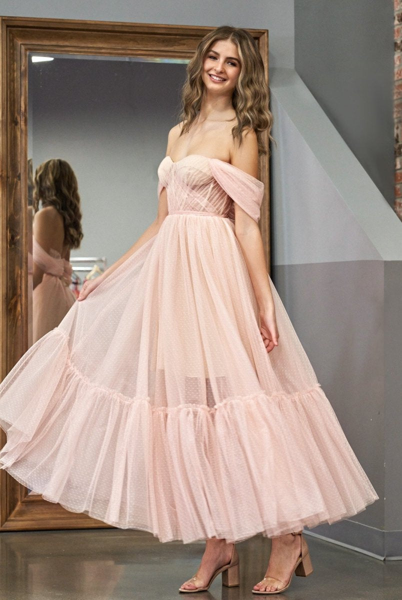 Nova | A-Line Rose Pink Tulle Sweetheart Tea-Length Prom Dress
