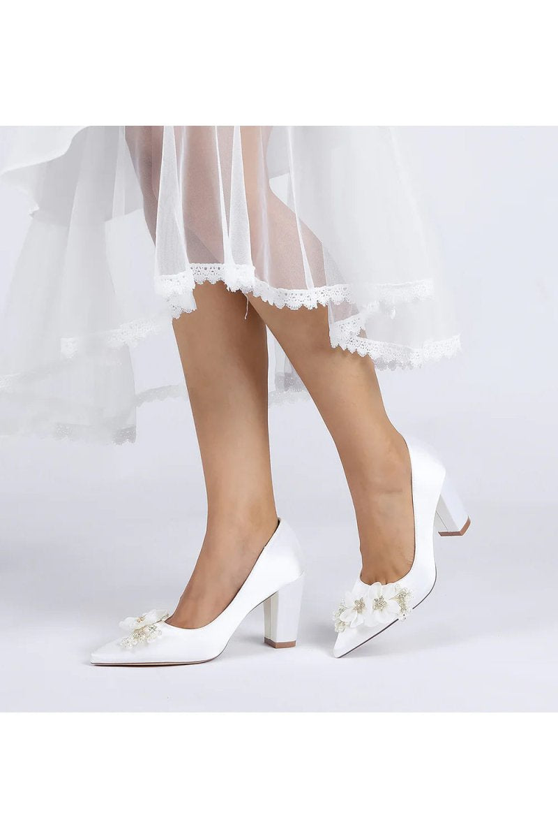 Pointed Toe White Rhinestone Chunky Heels with Flower - KissProm