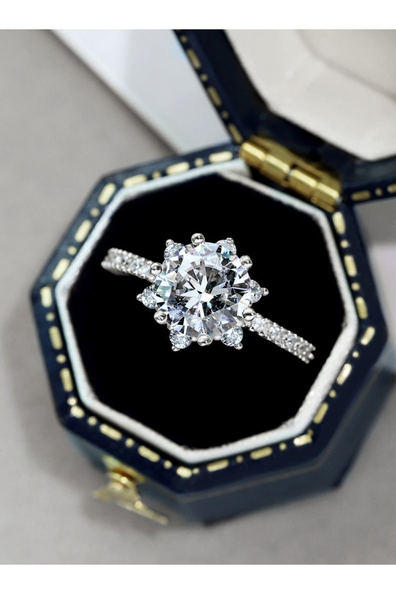 Round - Cut Shiny Star Engagement Ring - KissProm